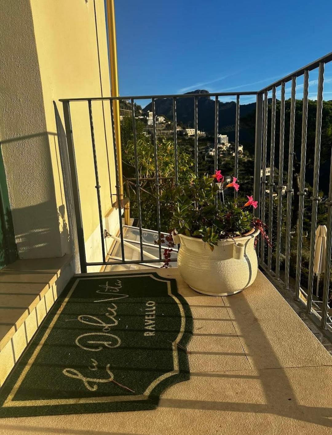 La Dolce Vita Ravello - Two Bedroom Apt With Sea View Terrace Buitenkant foto